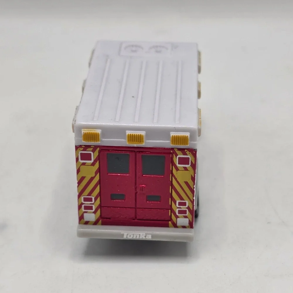 Tonka Rescue Ambulance 2012 Hasbro Funrise Red White Diecast Emergency Toy Truck